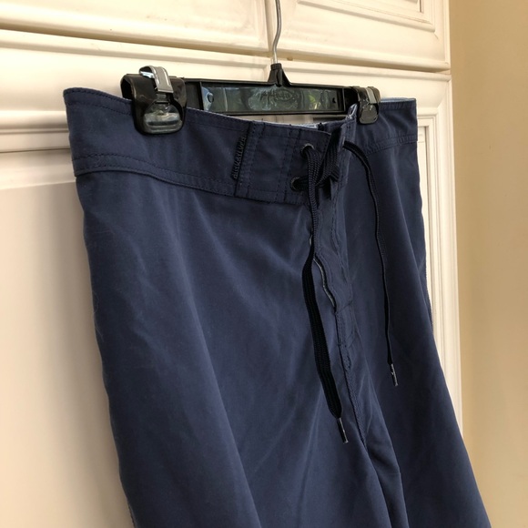 Quiksilver men’s board shorts - Picture 4 of 10